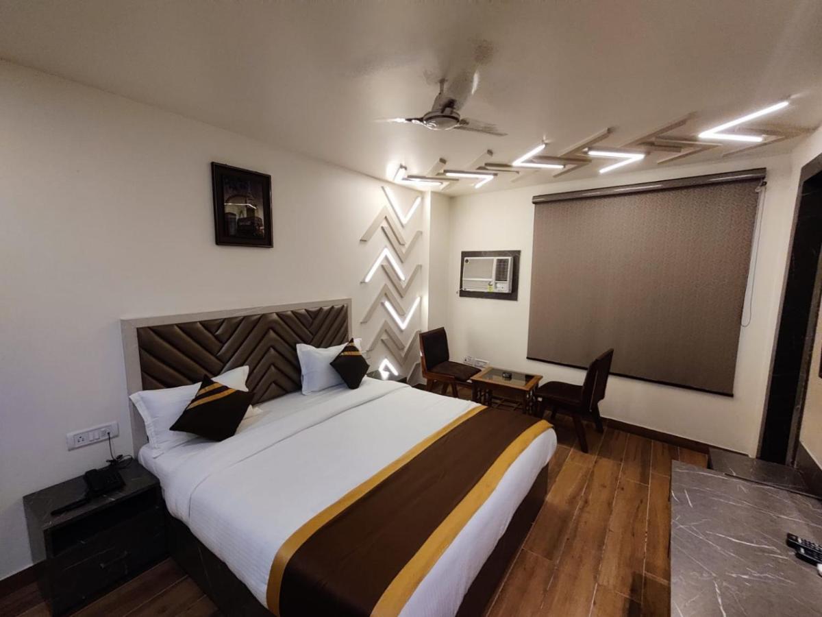 Hotel D Silverleaf Lucknow Luaran gambar