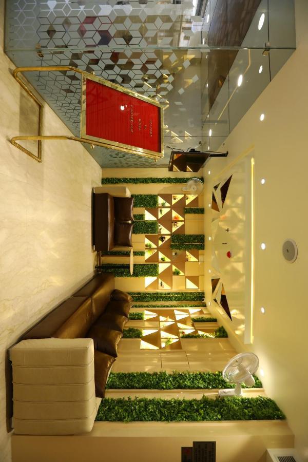 Hotel D Silverleaf Lucknow Luaran gambar